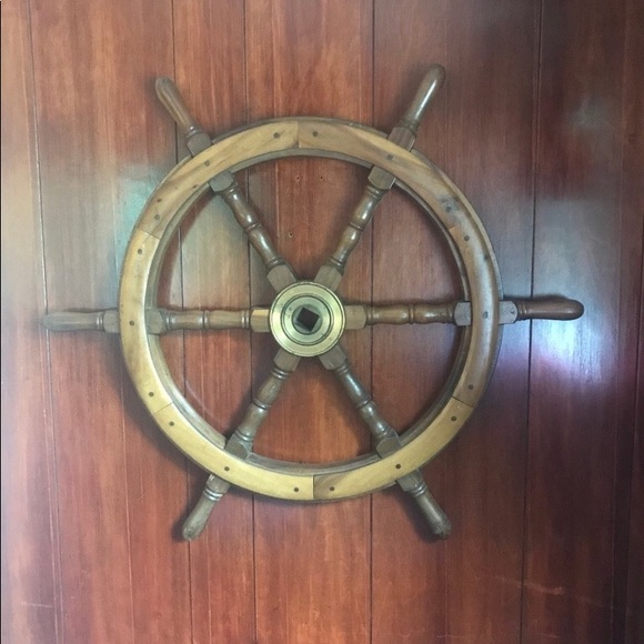 Ships wheel - Picture 1 of 1